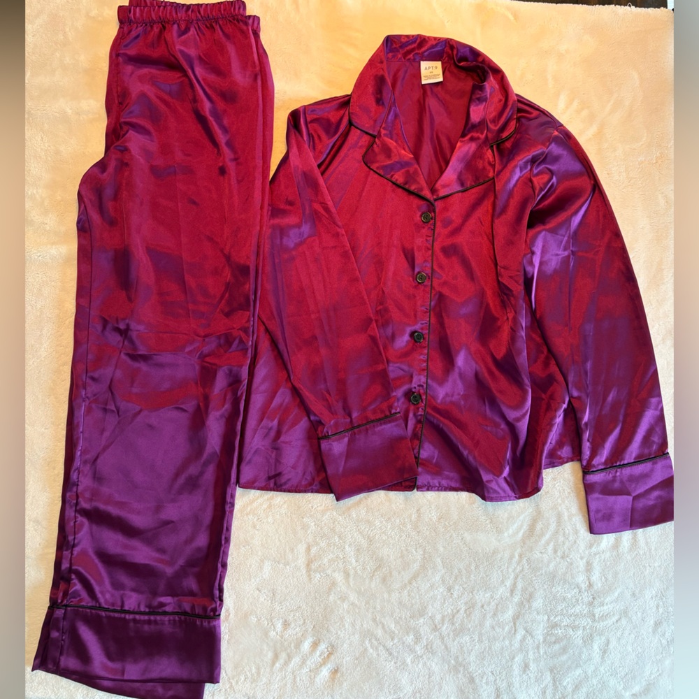 Luxurious Apt. 9 | Medium | Rich Purple Polyester Sleepwear Loungewear Intimates